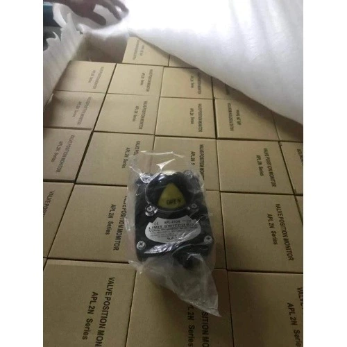 Hộp công tắc giới hạn dòng APL210