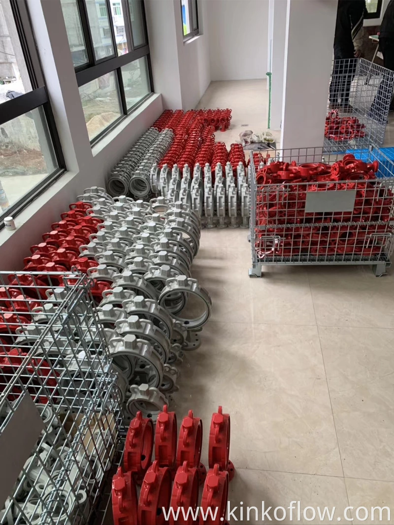 Van bướm giun UPVC